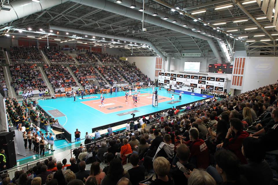 Hala Widowiskowo-Sportowa — interior
